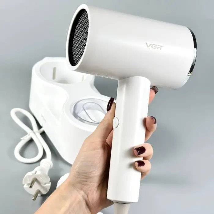 سشوار دیواری 1600 وات وی جی ار مدل V-407